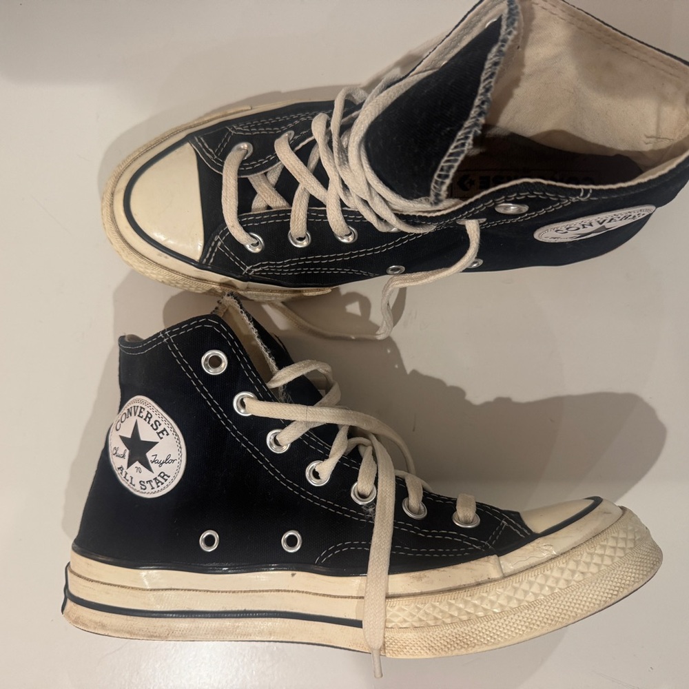 Chuck Taylor Converse Black High-Top Sneakers (extra cushion)
